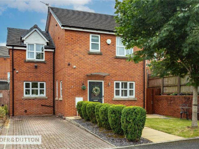 House for sale in Shaw and Crompton, Pendock