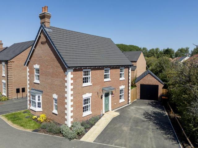 House for sale in Bedford