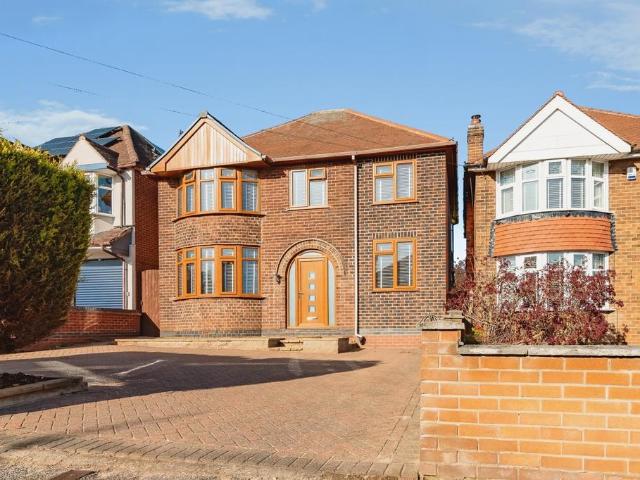 House for sale in Gedling, East Midlands