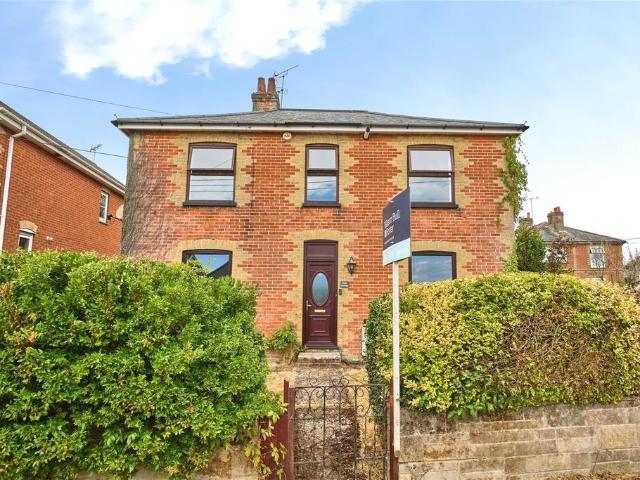 House for sale in Wootton Bridge, Isle of Wight