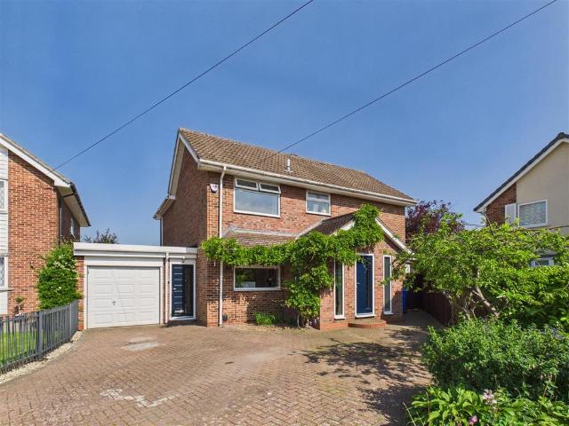 House for sale in Cottingham, East Riding Of Yorkshire