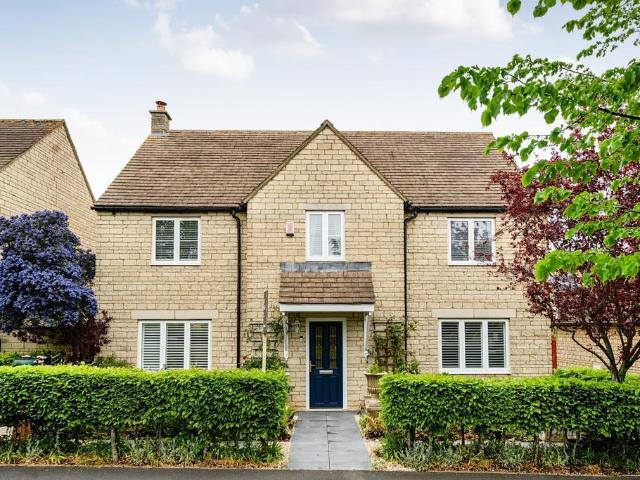 House for sale in Black Bourton, Oxfordshire