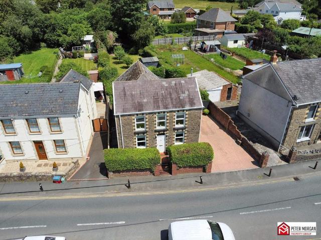 House for sale in Ystradgynlais