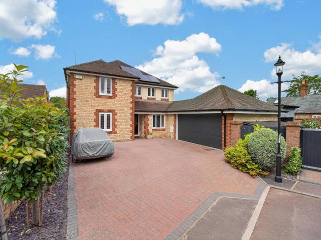House for sale in Brackley, Northamptonshire