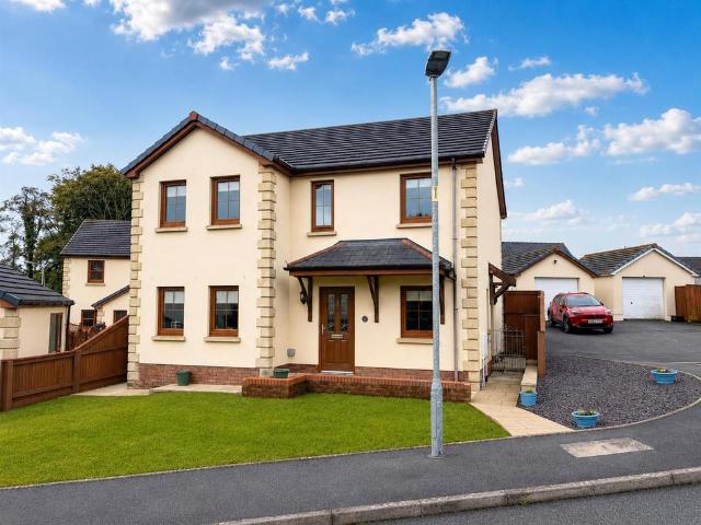 House for sale in Llanelli Rural, Pum Heol / Five Roads