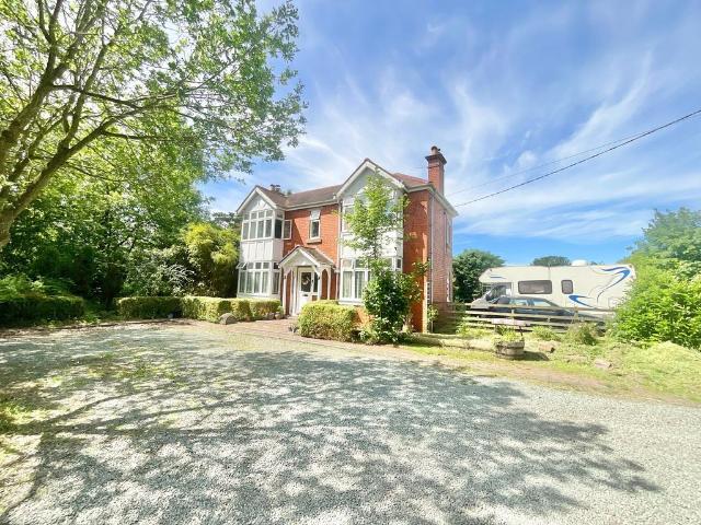 House for sale in Stoke Heath, Shropshire