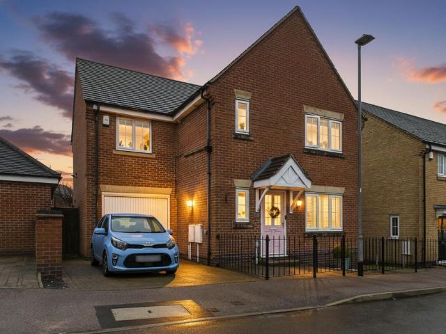 House for sale in Gedling, East Midlands