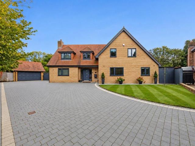 House for sale in Llantwit Fardre