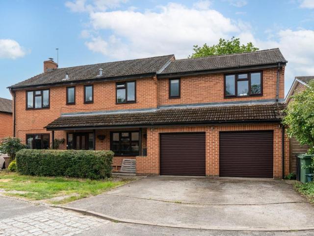 House for sale in Berrick Salome, Oxfordshire