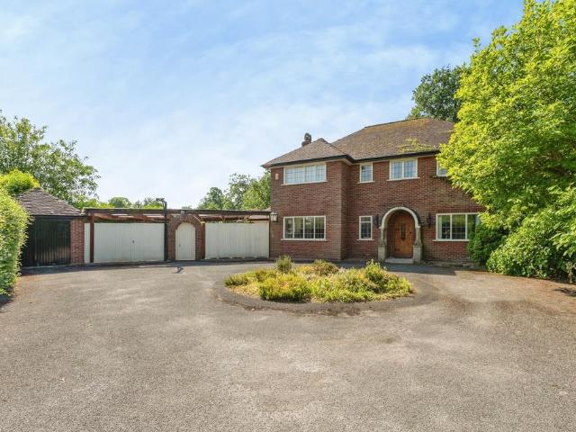 House for sale in Christleton, Cheshire