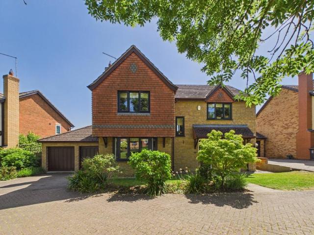 House for sale in Oundle