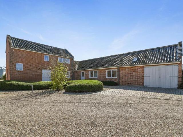 House for sale in Woolverstone, Babergh