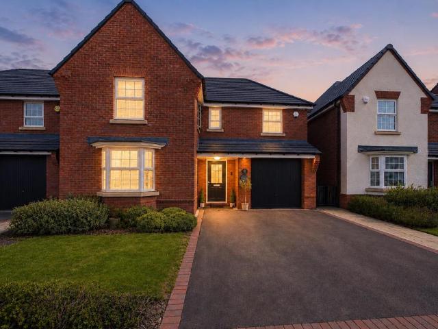 House for sale in Drakelow Park, Egginton