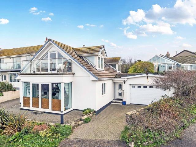 House for sale in Riviere Towans, Hayle