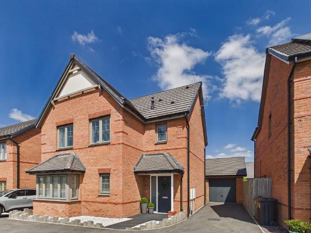 House for sale in Brackenfield, East Midlands