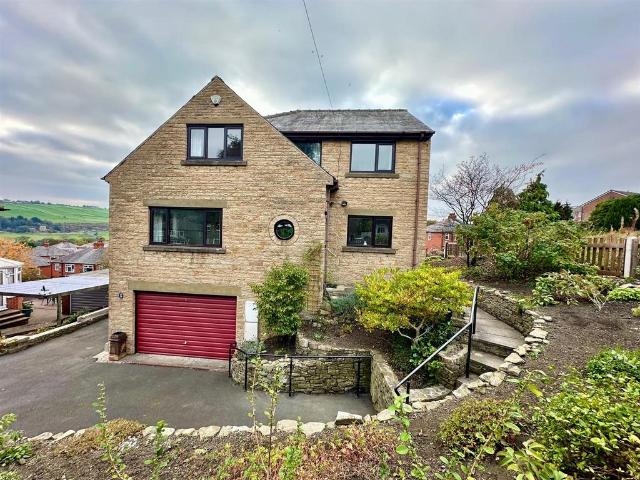 House for sale in Pye Nest, Sowerby Bridge