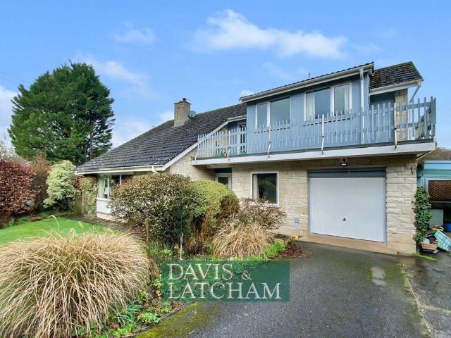 House for sale in Longbridge Deverill, Crockerton