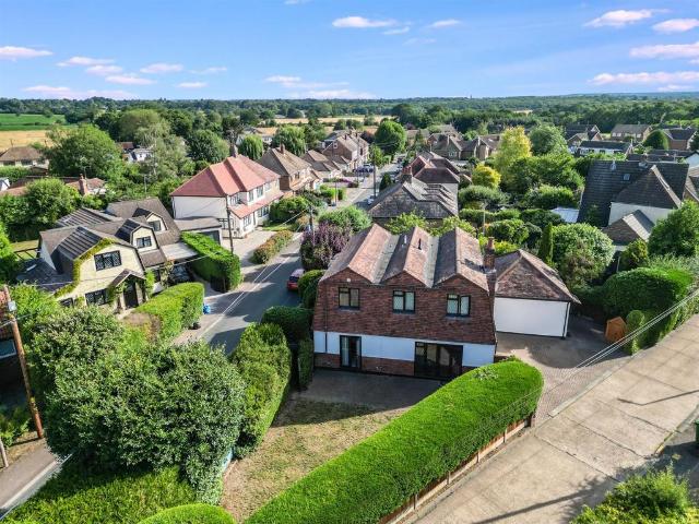 House for sale in Navestock Side, Essex