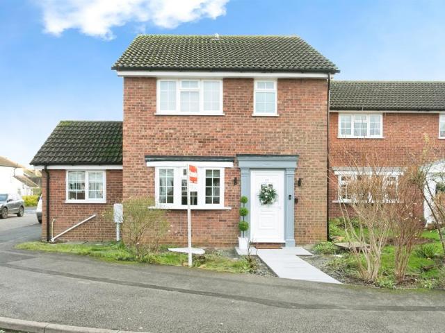 House for sale in Poets Estate, Newport Pagnell