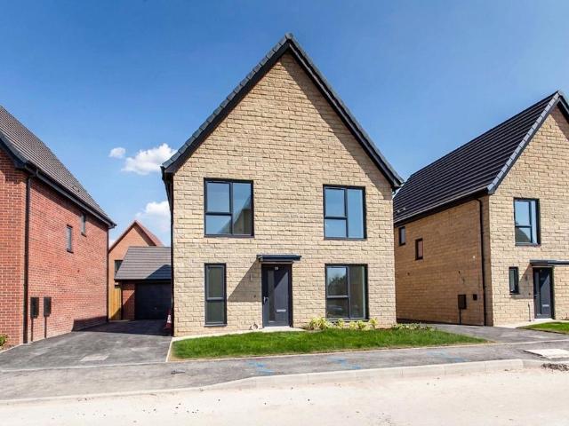 House for sale in Elmton, East Midlands