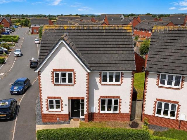 House for sale in Broughton and Bretton, Broughton