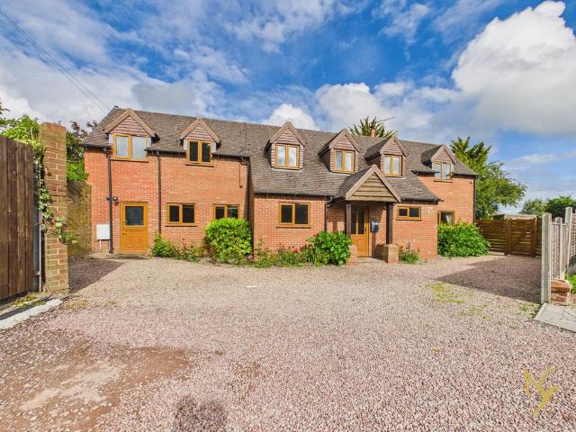 House for sale in Colletts Green, Forthampton