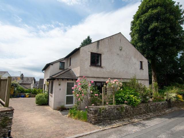 House for sale in Levens