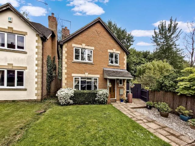 House for sale in Woodford cum Membris, Northamptonshire