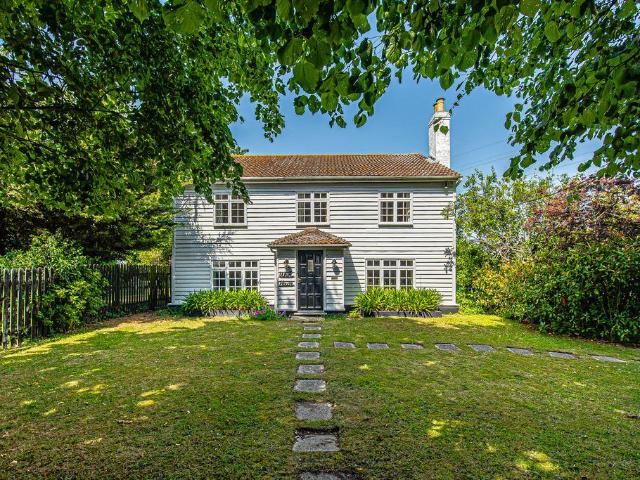 House for sale in Great Stambridge, Barling