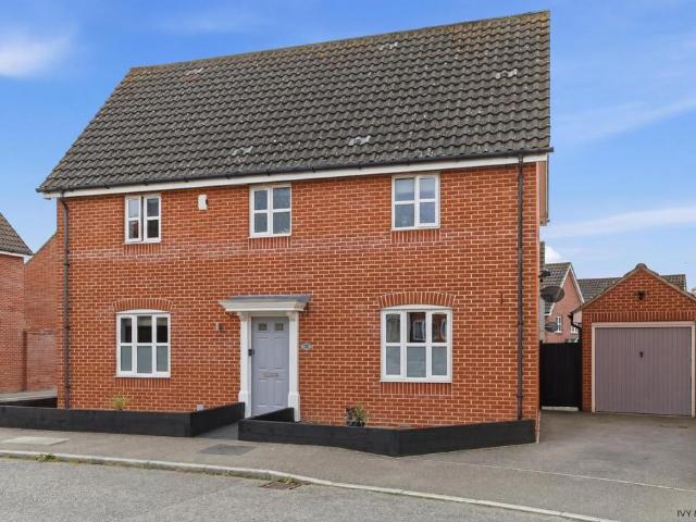 House for sale in Duton Hill, Essex