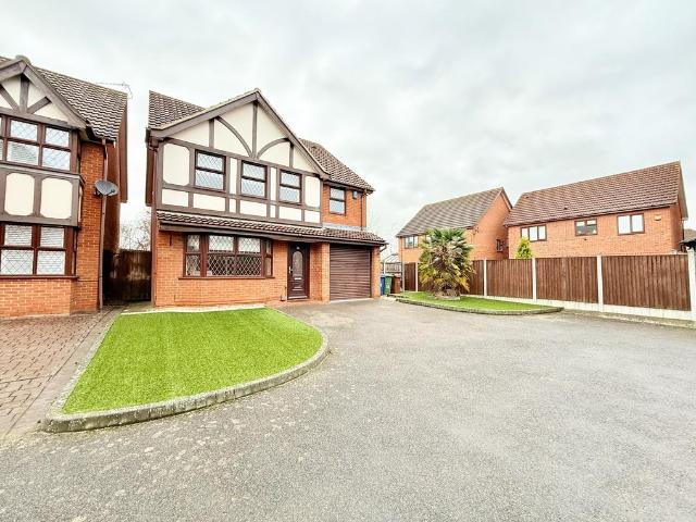 House for sale in South Ockendon, Essex
