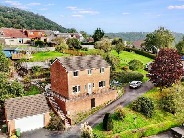 House for sale in Graigwen, Pontypridd