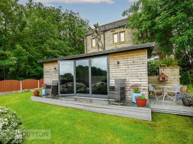 House for sale in West Yorkshire