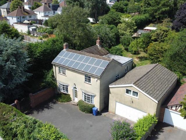 House for sale in Wollaston, Amblecote