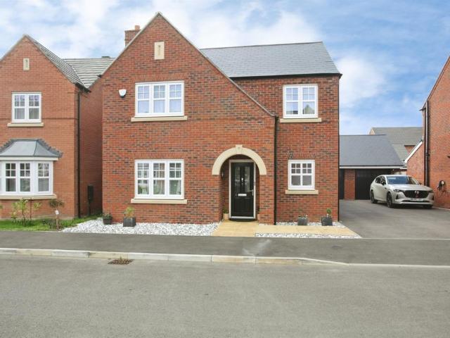 House for sale in Houlton, Rugby