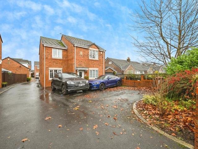 House for sale in Lowton Heath, Wigan