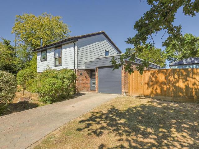 House for sale in Perryfields, West Sussex
