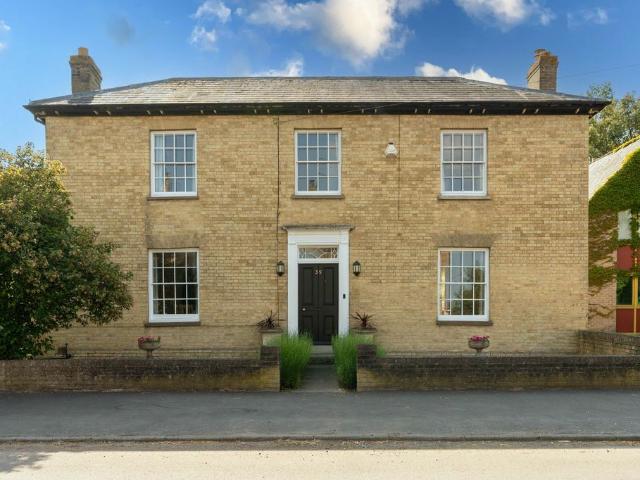 House for sale in Arrington, Cambridgeshire