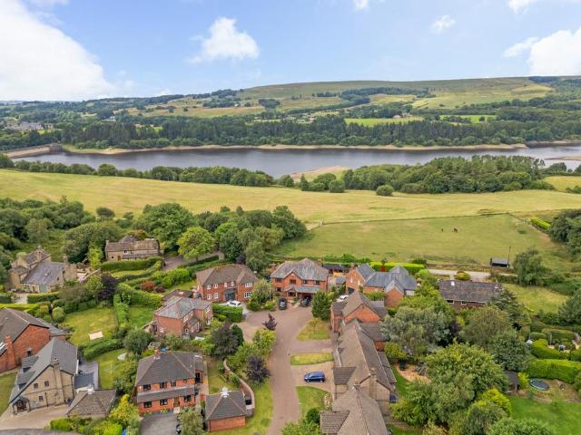 House for sale in Edgworth