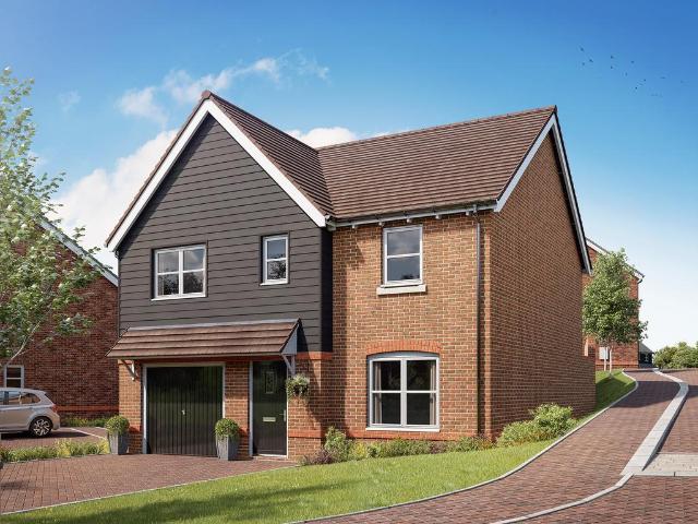 House for sale in Perryfields, West Sussex