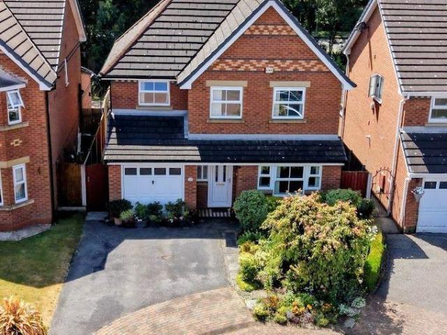 House for sale in Upton Rocks, Widnes