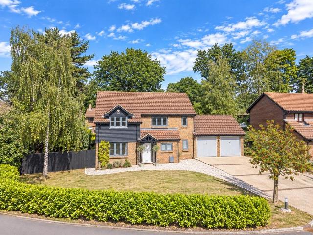 House for sale in Sunninghill and Ascot, Ascot