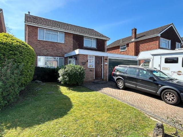House for sale in Oakley, Merley