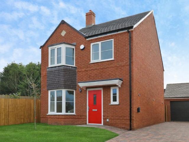 House for sale in Gun Hill, Warwickshire