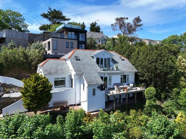 House for sale in Newquay, Cornwall