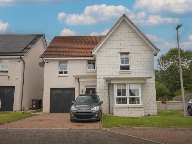 House for sale in Ballindoch, Scotland