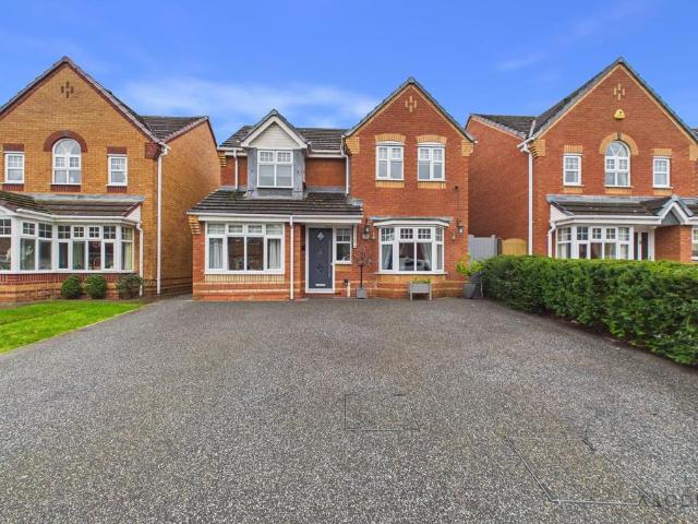 House for sale in Beamhurst, Staffordshire
