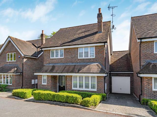 House for sale in Radlett, Hertfordshire