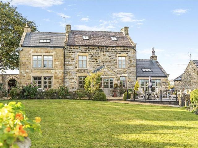 House for sale in Dacre Banks, Summerbridge