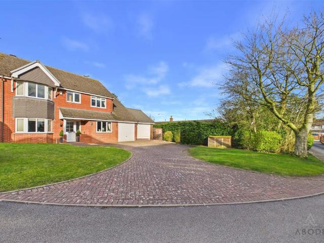 House for sale in The Heath, Beamhurst